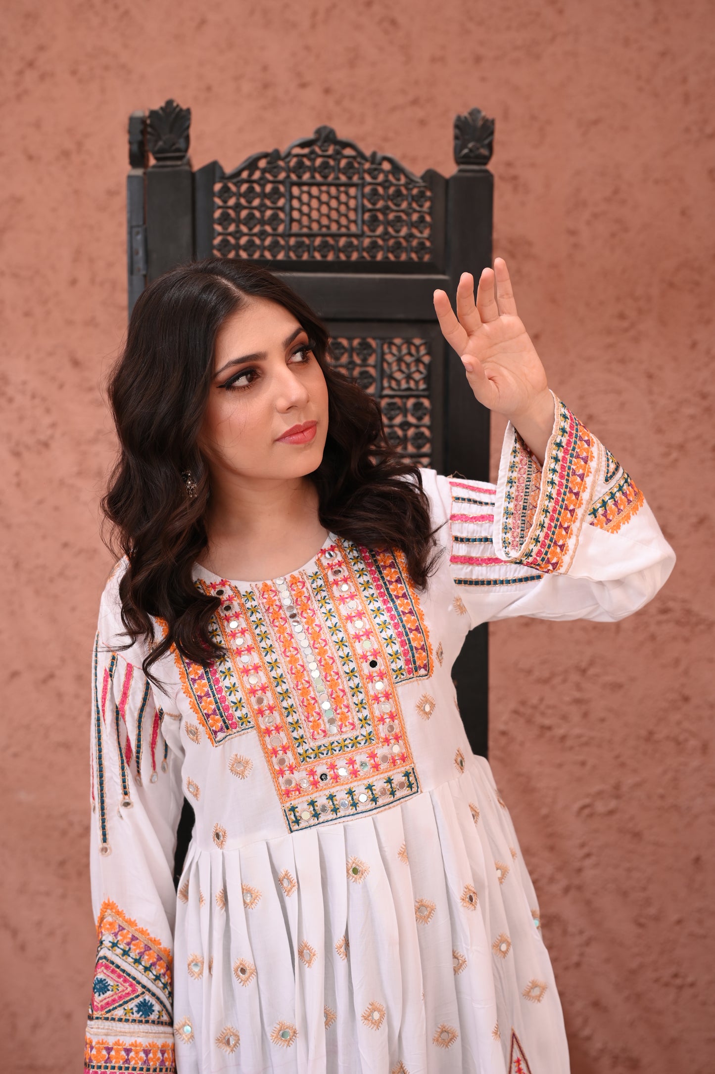 3-Piece Anarkali Set in White β Mirror & Dhanak Embroidered Work Ready to Wear With Machine Embroidery