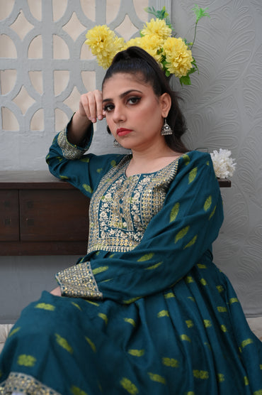 3-PC Embroidered Teal Green Dhanak Dress with White Printed Shalwar Ready to Wear With Machine Embroidery