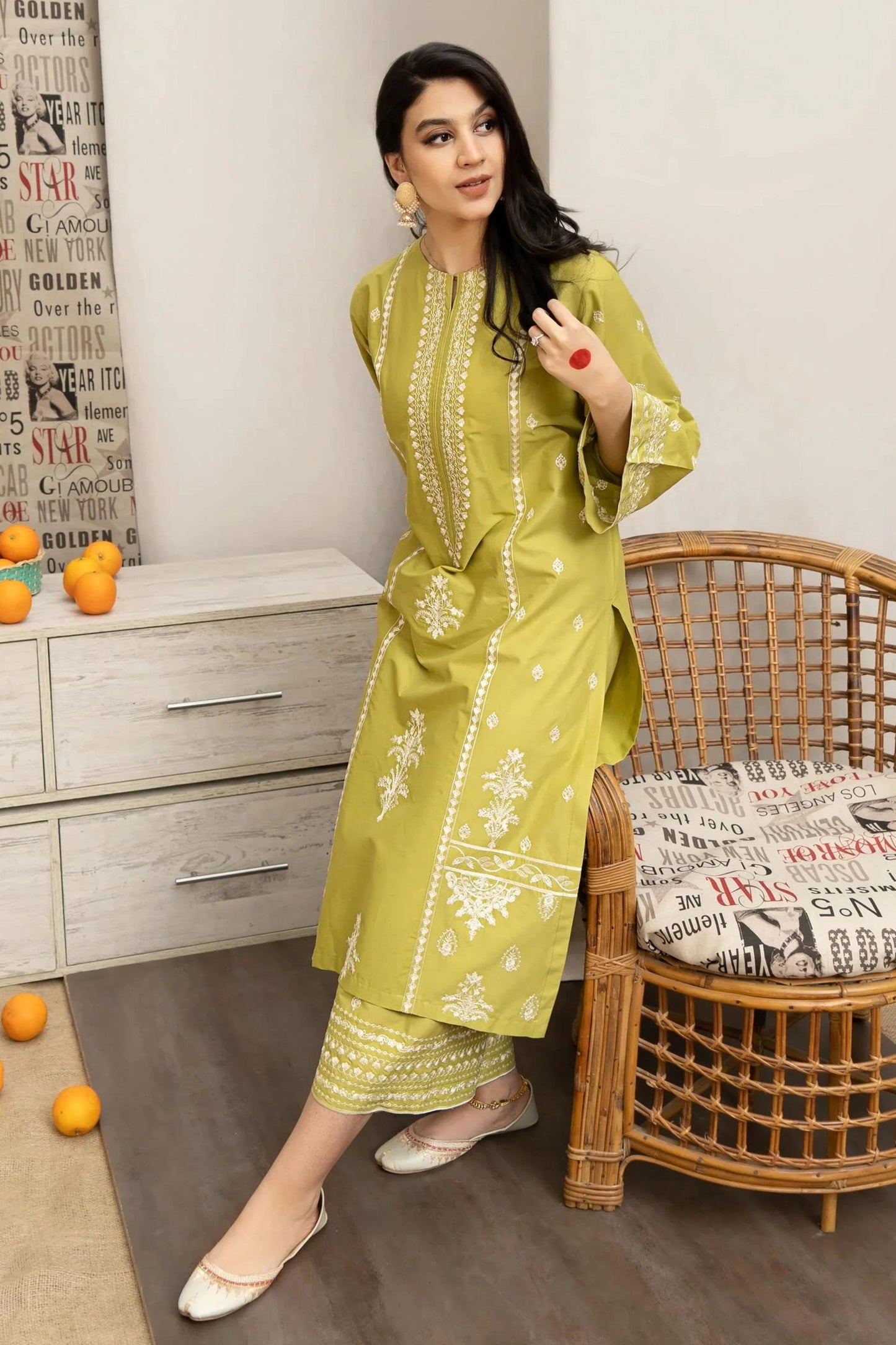 3PC Embroidered Dhanak Suit with Manaar Printed Dupatta & Embroidered Trousers Ready to Wear With Machine Embroidery