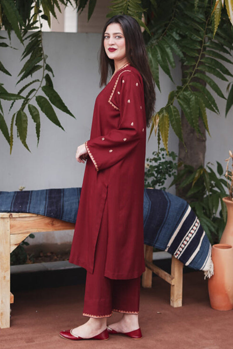 Stitched 3-Piece Embroidered Lawn Suit Ready to Wear With Machine Embroidery